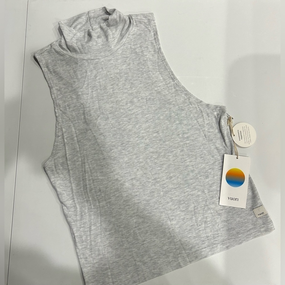 Vuori Women's Large Cove Funnel Neck Tank Light Heather Grey NWT Stretch Knit